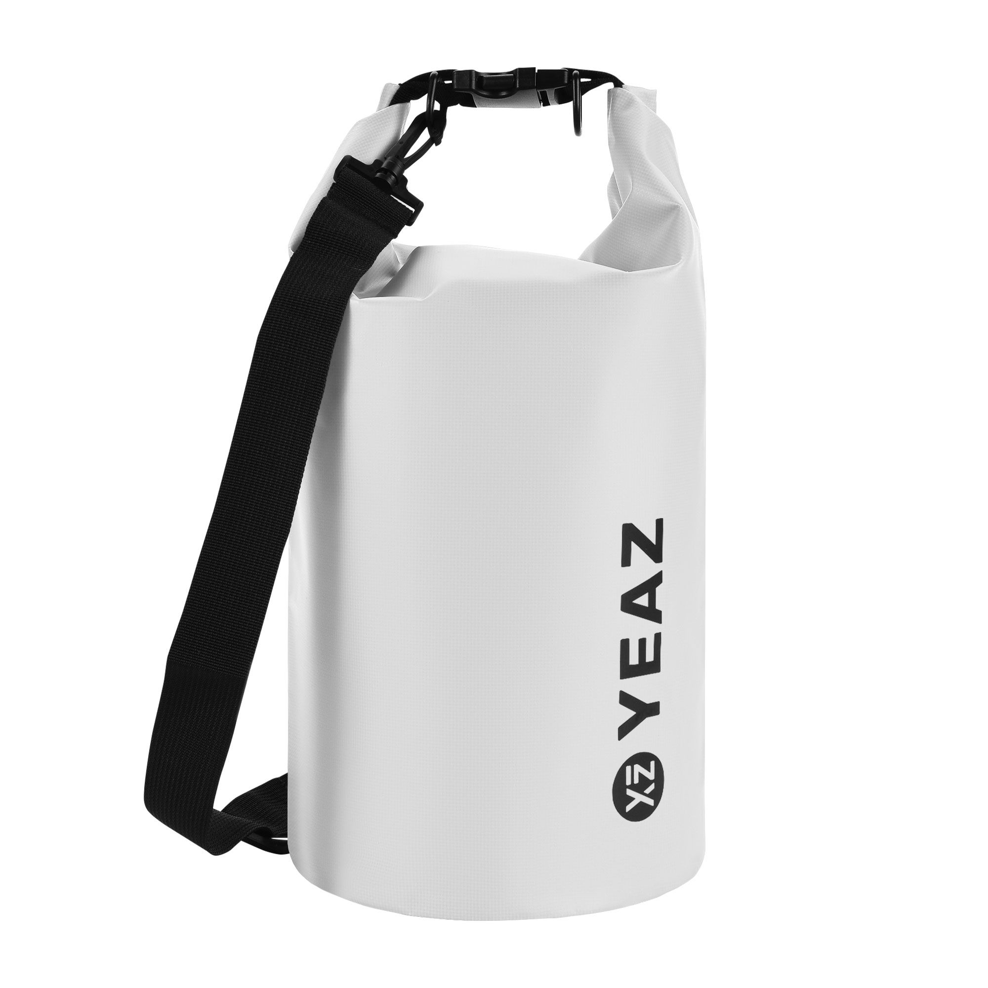 Weißer Packsack mit schwarzem Schultergurt. Aufgedrucktes YEAZ-Logo.