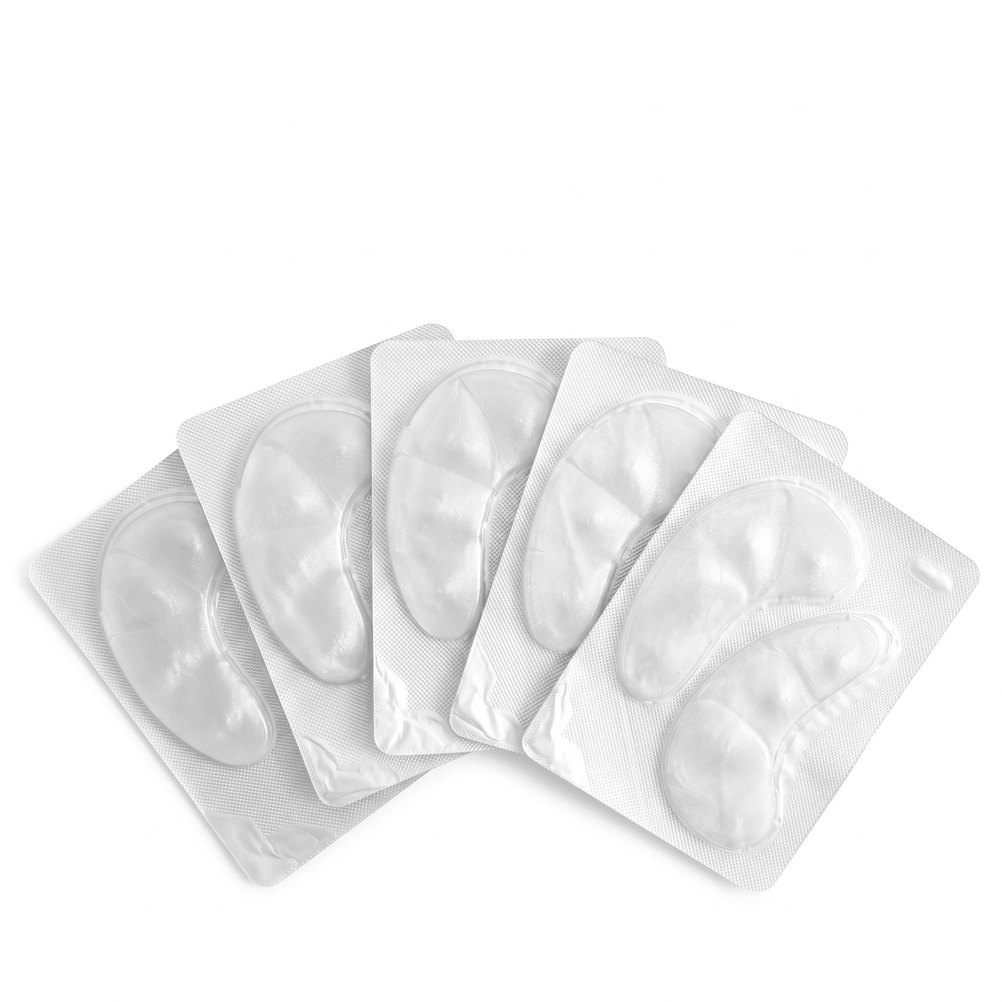 Fünf einzeln verpackte Augenpads in Halbmondform.