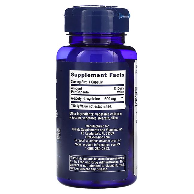 Rückseite der Life Extension N-Acetyl-L-Cystein (NAC) 600 mg Kapsel-Flasche mit Nährwertangaben.