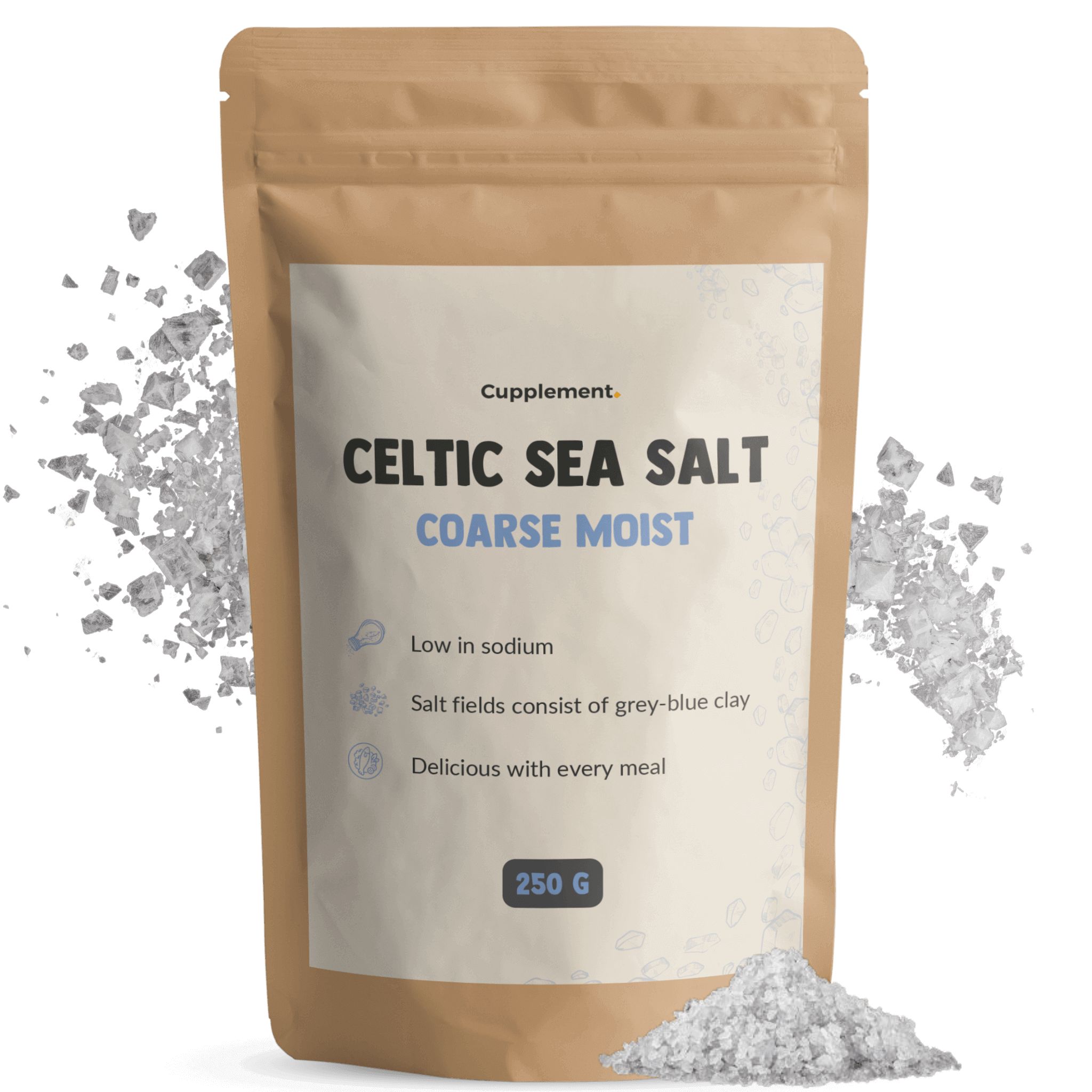 Beutel mit Cupplement Keltischem Meersalz, grob, feucht. 250 g. Text: Low in sodium, Salzfelder bestehen aus grau-blauem Ton.
