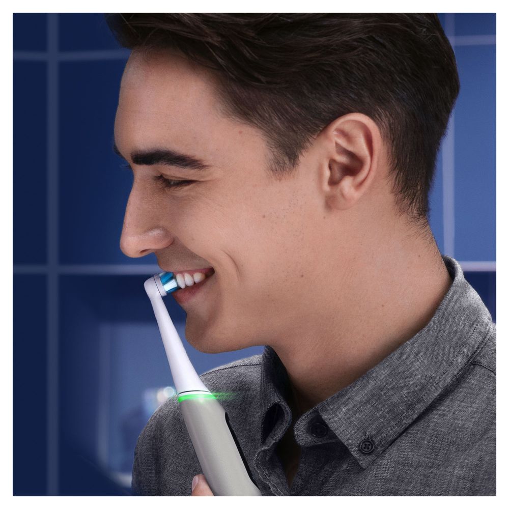 Oral-B - Elektrische Zahnbürste "iO Series 6 Grey Opal" in Grau