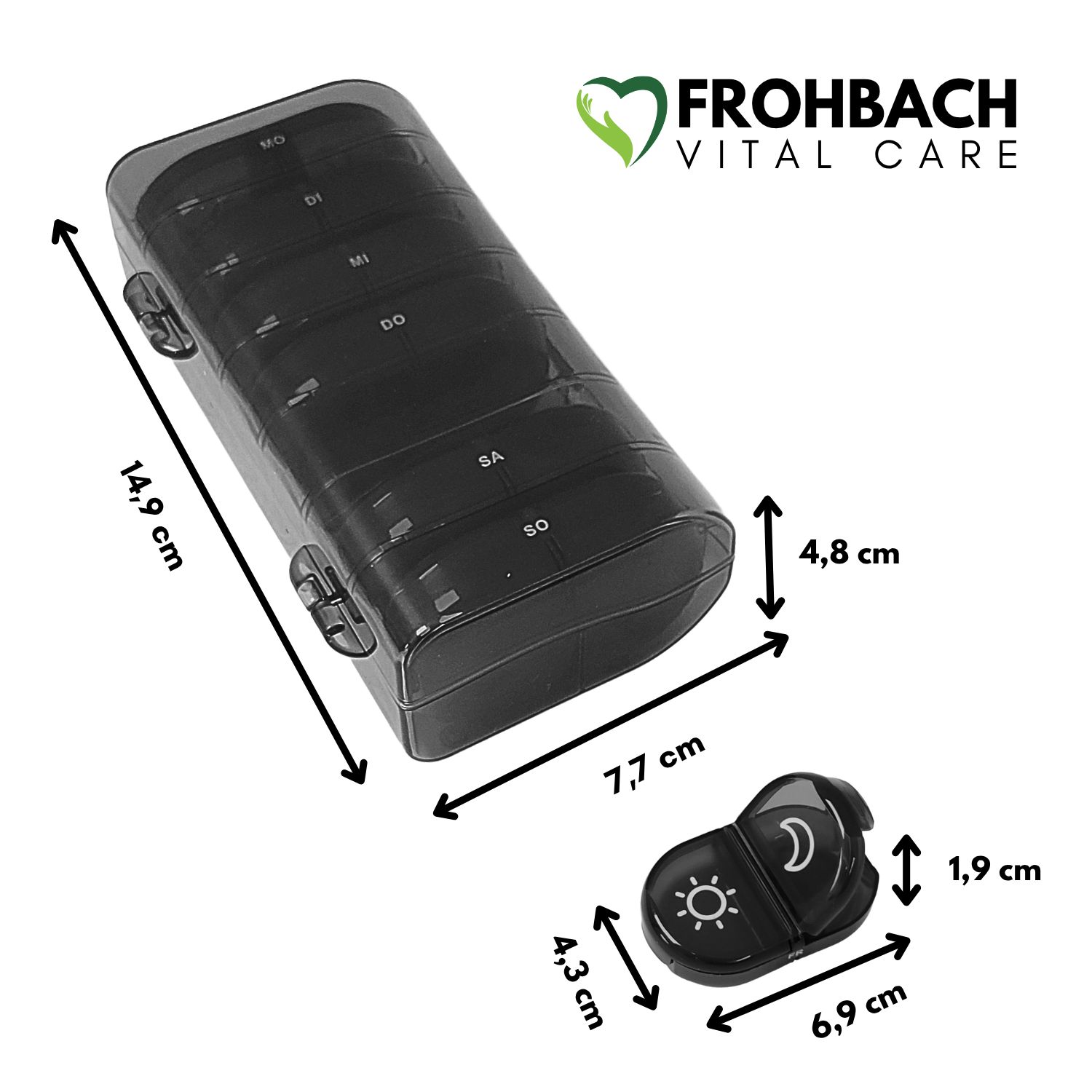 Frohbach Vital Care 7-Tage Pillenbox. Schwarze Box mit Maßen: 14,9 x 7,7 x 4,8 cm. Einzelne Tagesbox: 6,9 x 4,3 x 1,9 cm.