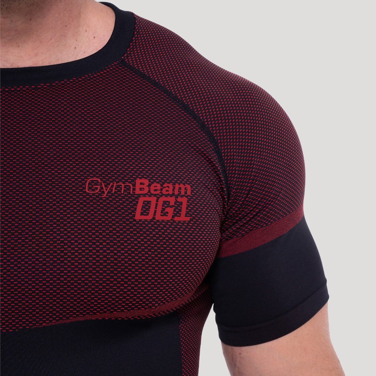 GymBeam OG1 Nahtloses T-Shirt Herren Slim Schwarz/Rot Kurzarm