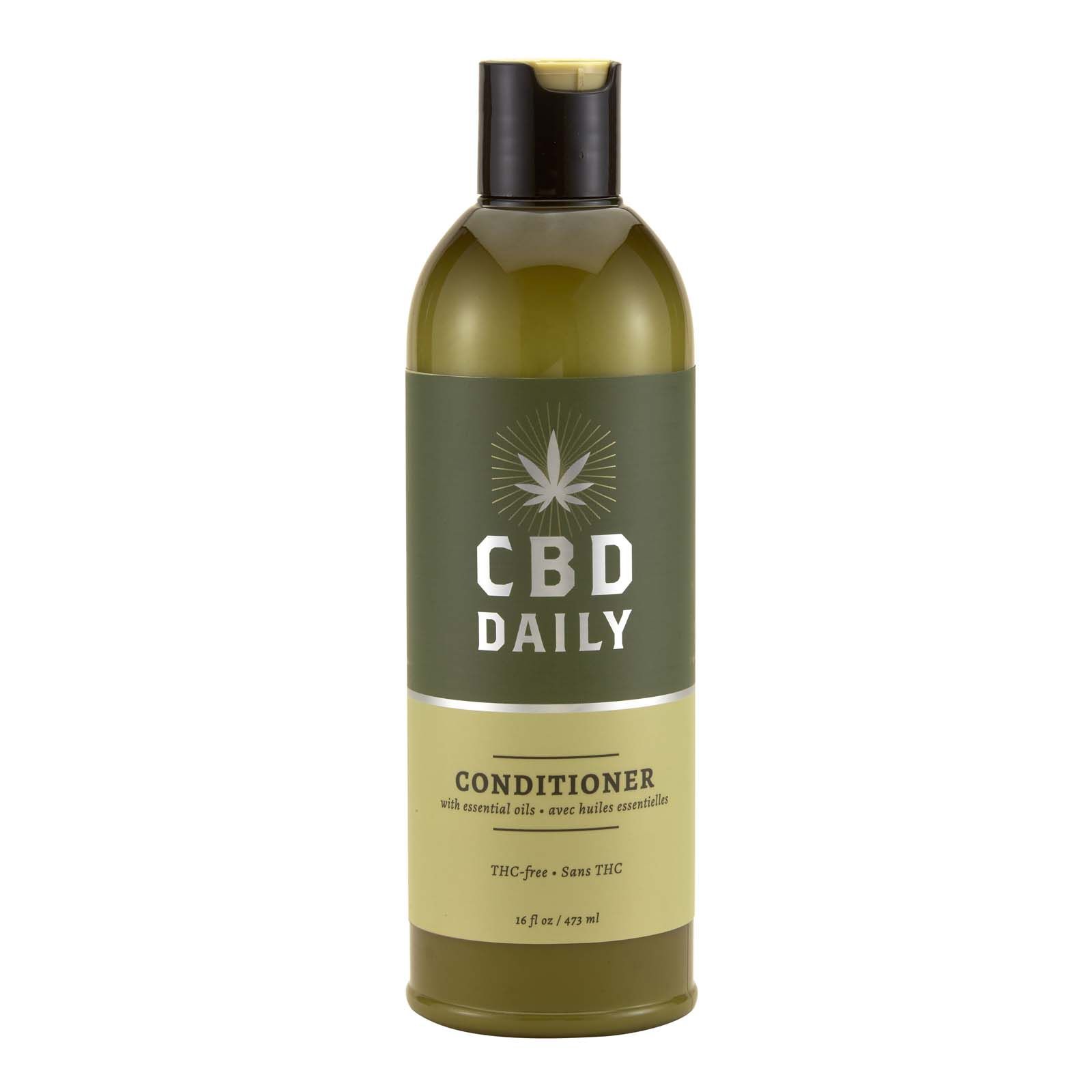 Grüne Flasche mit schwarzem Deckel. Aufschrift CBD DAILY, Conditioner, THC-frei. 16 fl oz / 473 ml.