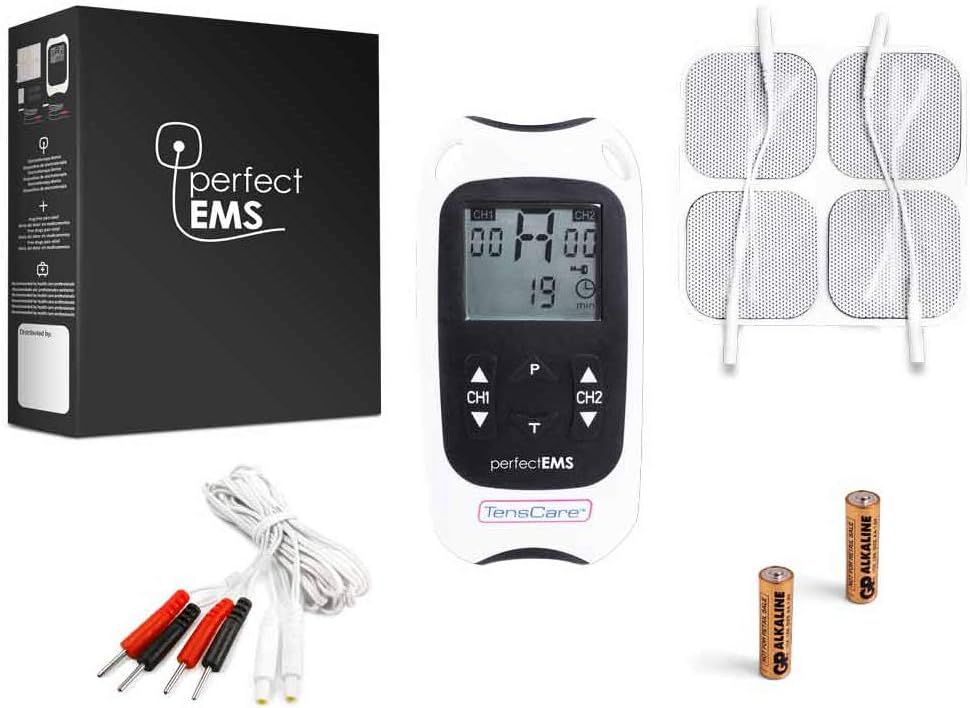 TensCare Perfect EMS Gerät mit Zubehör: Elektroden, Pads, Kabel, Batterien und Verpackung.