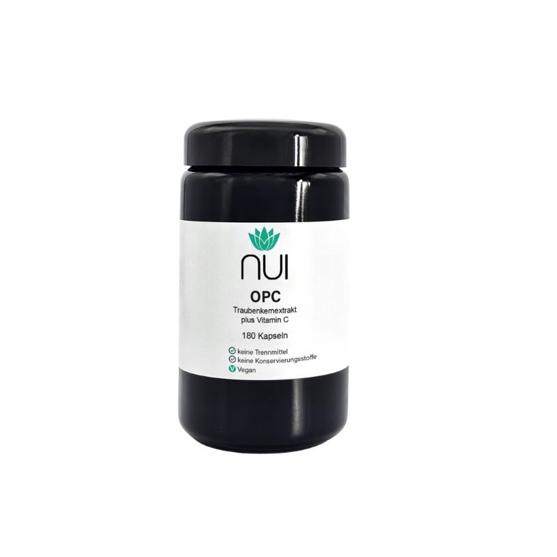 Schwarze Dose mit weißem Etikett. Aufschrift: NUI OPC Traubenkernextrakt plus Vitamin C, 180 Kapseln. Vegan.