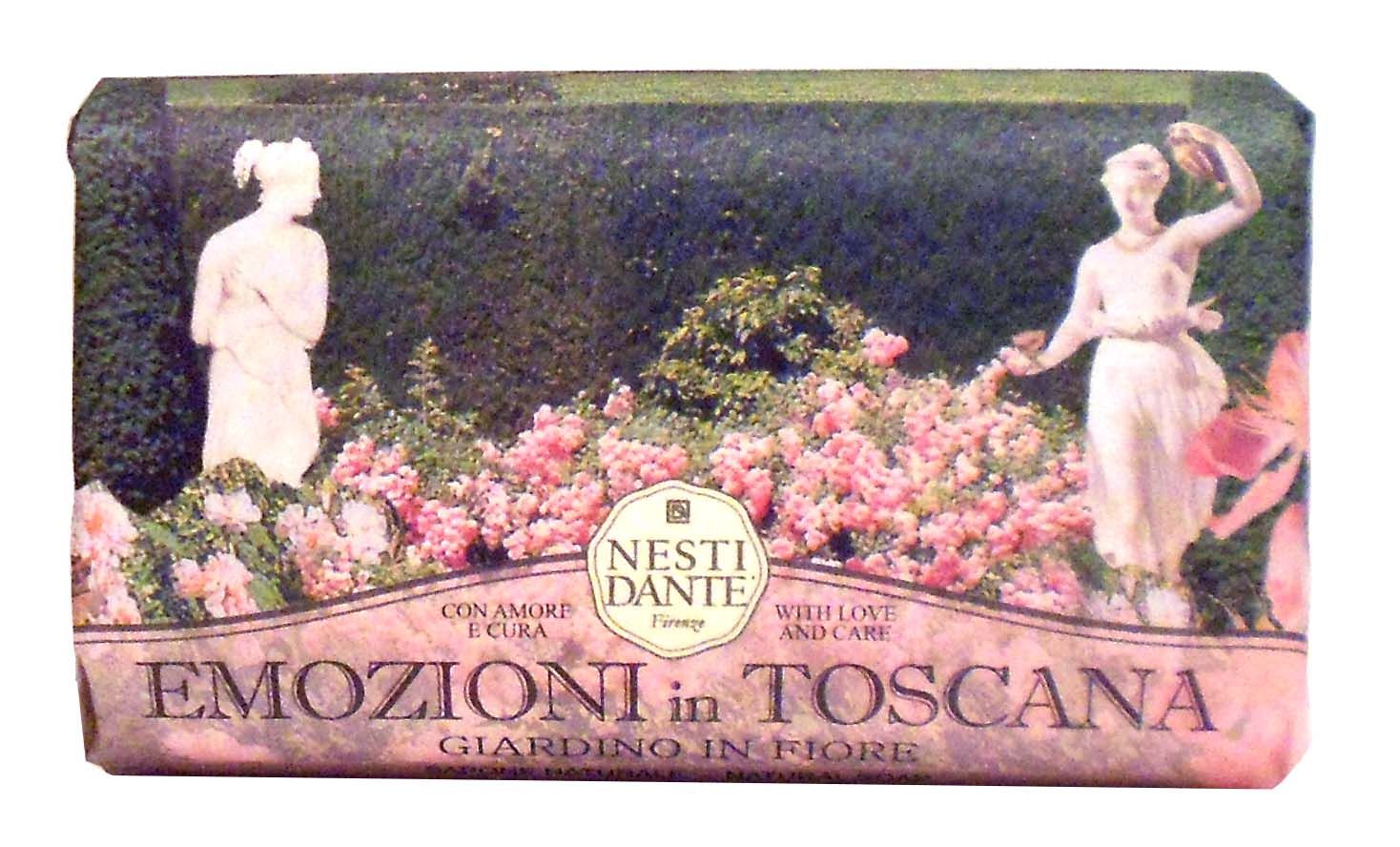 Seife mit floralem Design. Aufschrift: Emozioni in Toscana, Giardino in Fiorito. Logo: Nesti Dante.