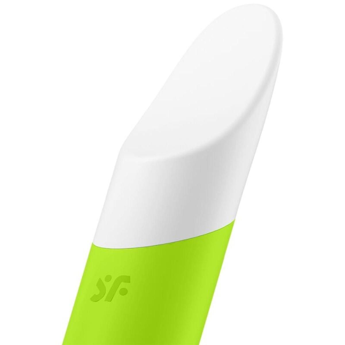 Nahaufnahme des weißen Kopfes und grünen Schafts eines Vibrators. SF-Logo sichtbar.