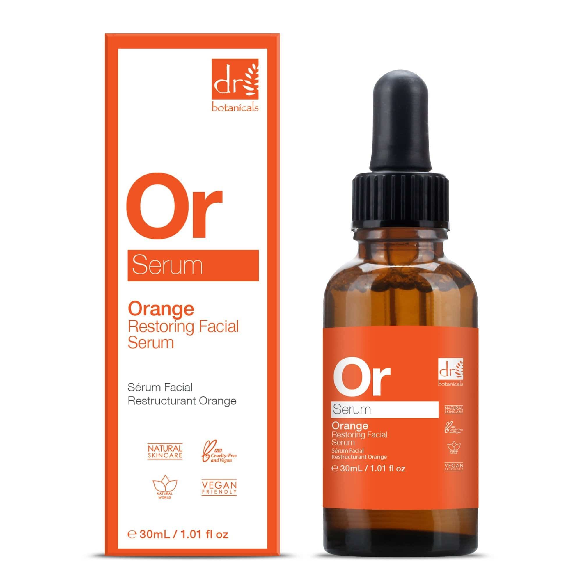 Produktflasche und Verpackung. Flasche: braunes Glas, Pipette, orangefarbenes Etikett. Verpackung: weiß, orange, "Dr Botanicals" Logo, Produktname.
