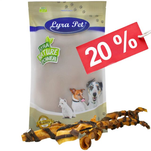 Verpackung mit Lyra Pet, Rinderkopfhautstange mit Pansen. Aufkleber mit 20% Rabatt. Produkt und Verpackung mit Hundeabbildungen.