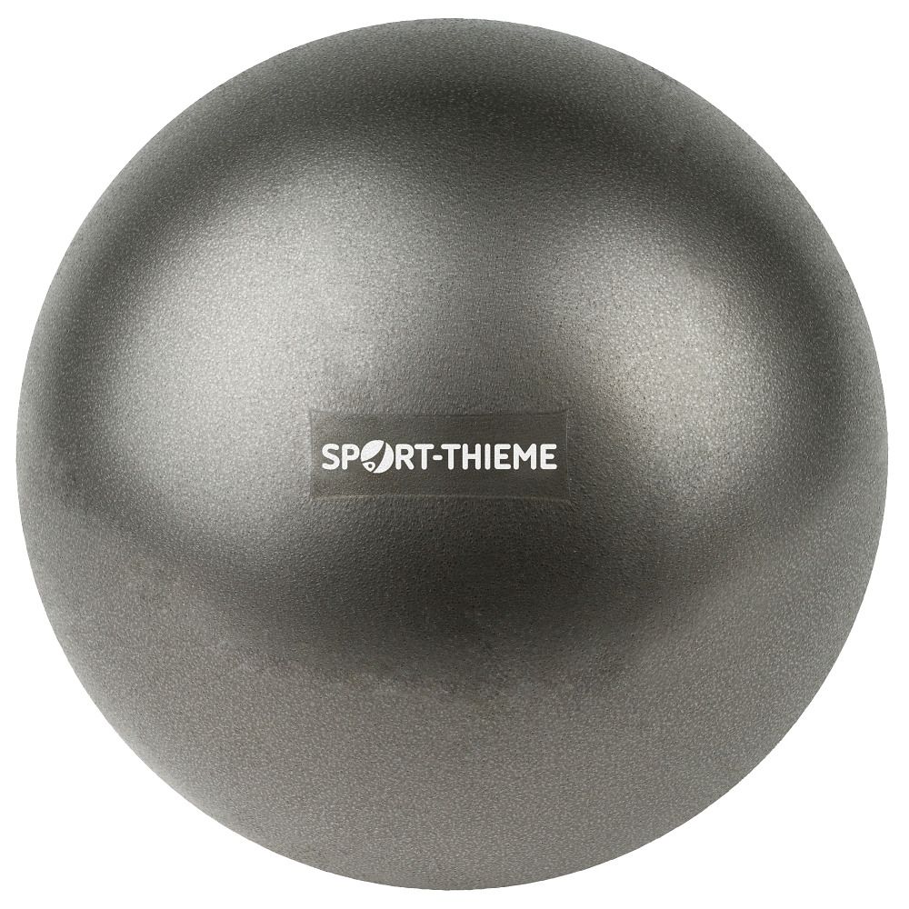 Grauer Pilates-Ball mit Logo Sport-Thieme. Rund, glatte Oberfläche.