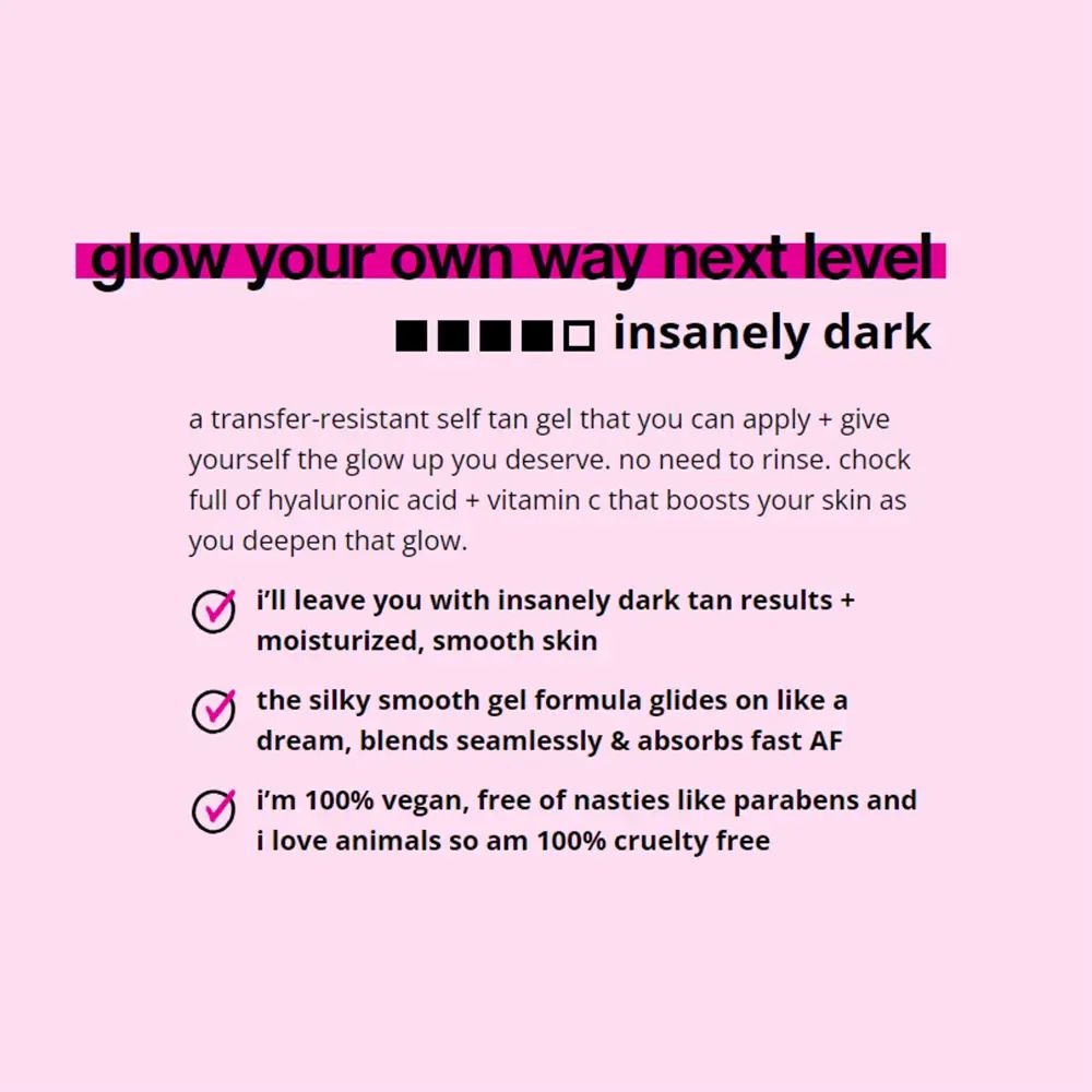 Text auf rosa Hintergrund. Text: Glow Your Own Way Next Level. Inhaltsstoffe, Vorteile, vegan, tierversuchsfrei.