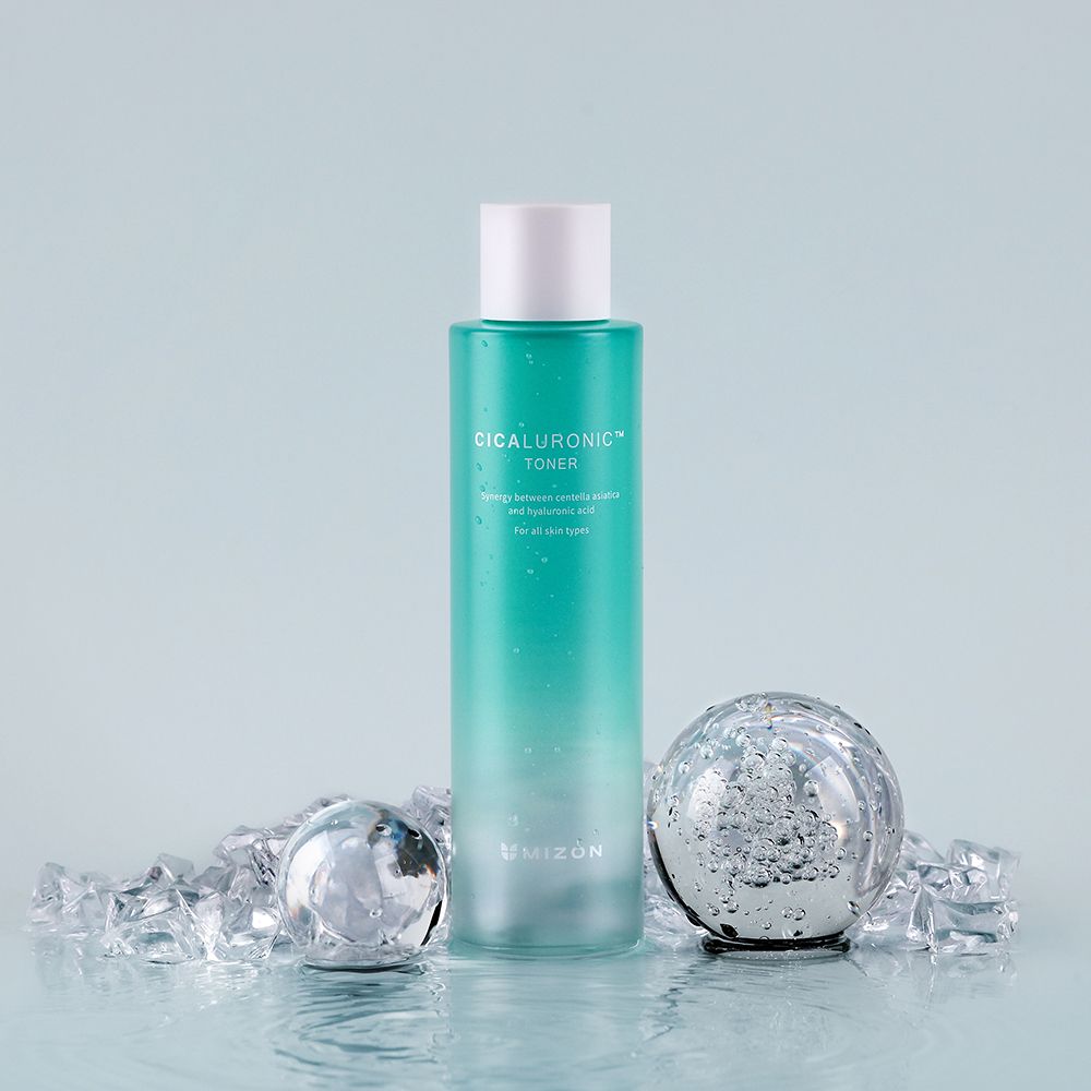 MIZON Cicaluronic Calming Face Toner