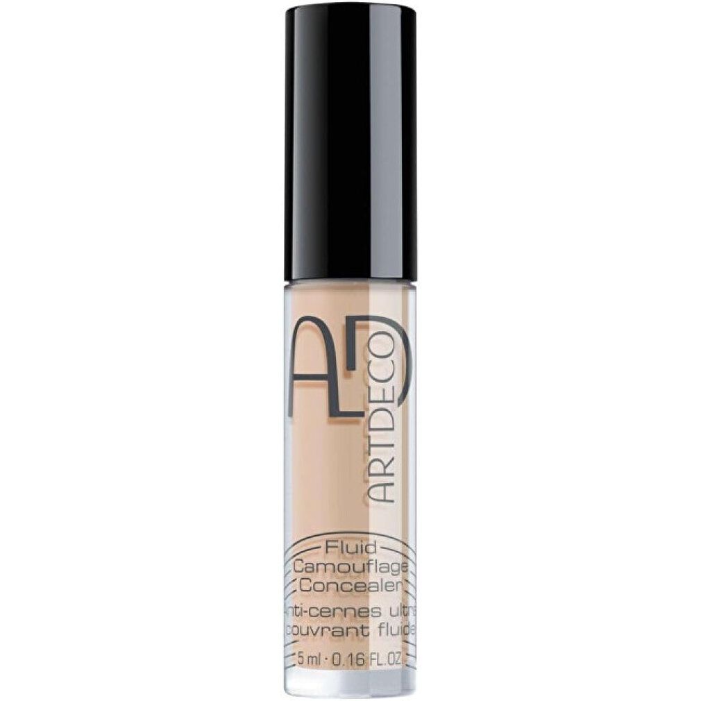 Artdeco Fluid Camouflage Concealer. Flasche mit schwarzem Deckel. Produktname und Volumenangabe auf dem Etikett.