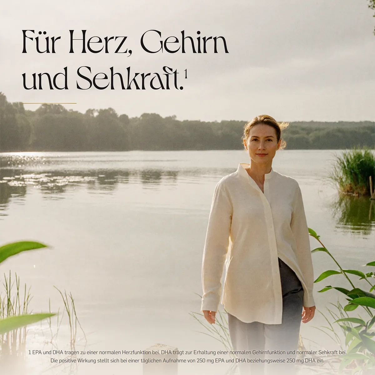 Frau steht an einem See, Text hebt Vorteile für Herz, Gehirn und Sehkraft hervor.