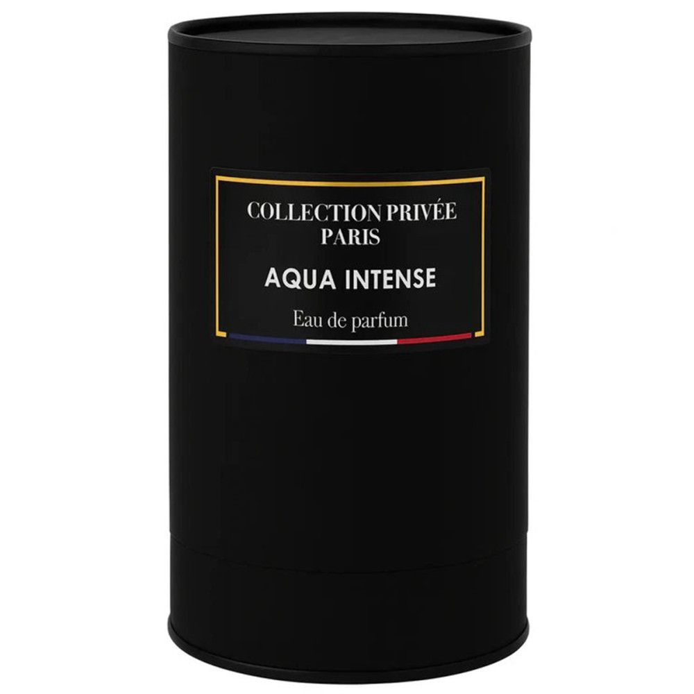 Schwarze zylindrische Verpackung. Aufschrift: Collection Privée Paris, Aqua Intense, Eau de parfum. Mit französischem Flaggenband.