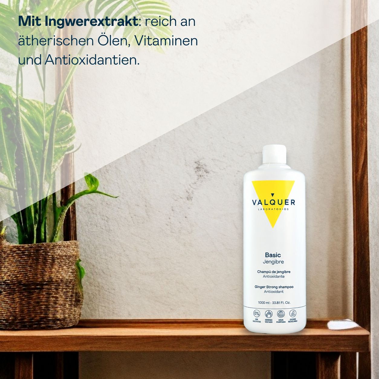VALQUER Basic Ingwer Shampoo 1000ml Flasche auf einem Holzregal.
