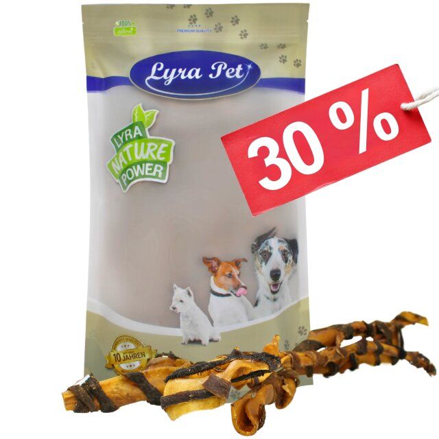 Verpackung mit Produkt und Rabatt-Etikett. Aufschrift: Lyra Pet, Nature Power. Produkt: Rinderkopfhautstange mit Pansen. 30% Rabatt-Etikett.