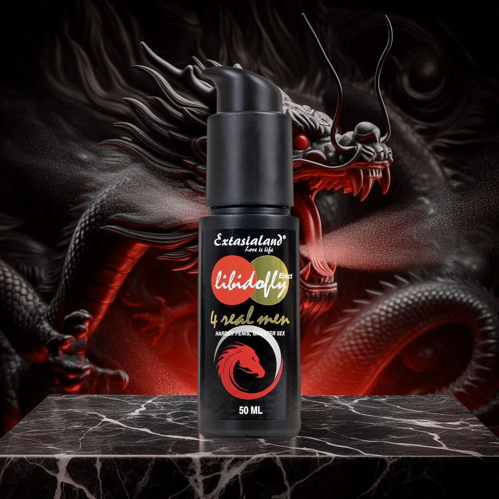 Produktflasche vor Drachenhintergrund. Text: Libidofly, 4 real men. Roter Drache. 50 ml.