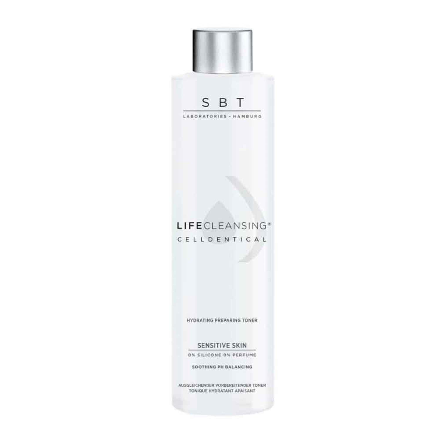 Weisse Flasche mit silbernem Deckel. Aufschrift: SBT, LIFE CLEANSING CELLDENTICAL, Sensitive Skin. Hydrating Preparing Toner.