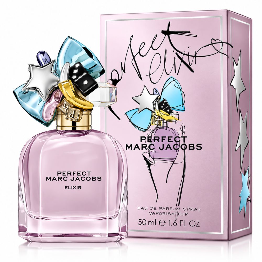 Marc Jacobs Perfect Elixir Parfumflakon und Schachtel mit verspielten Anhängern.