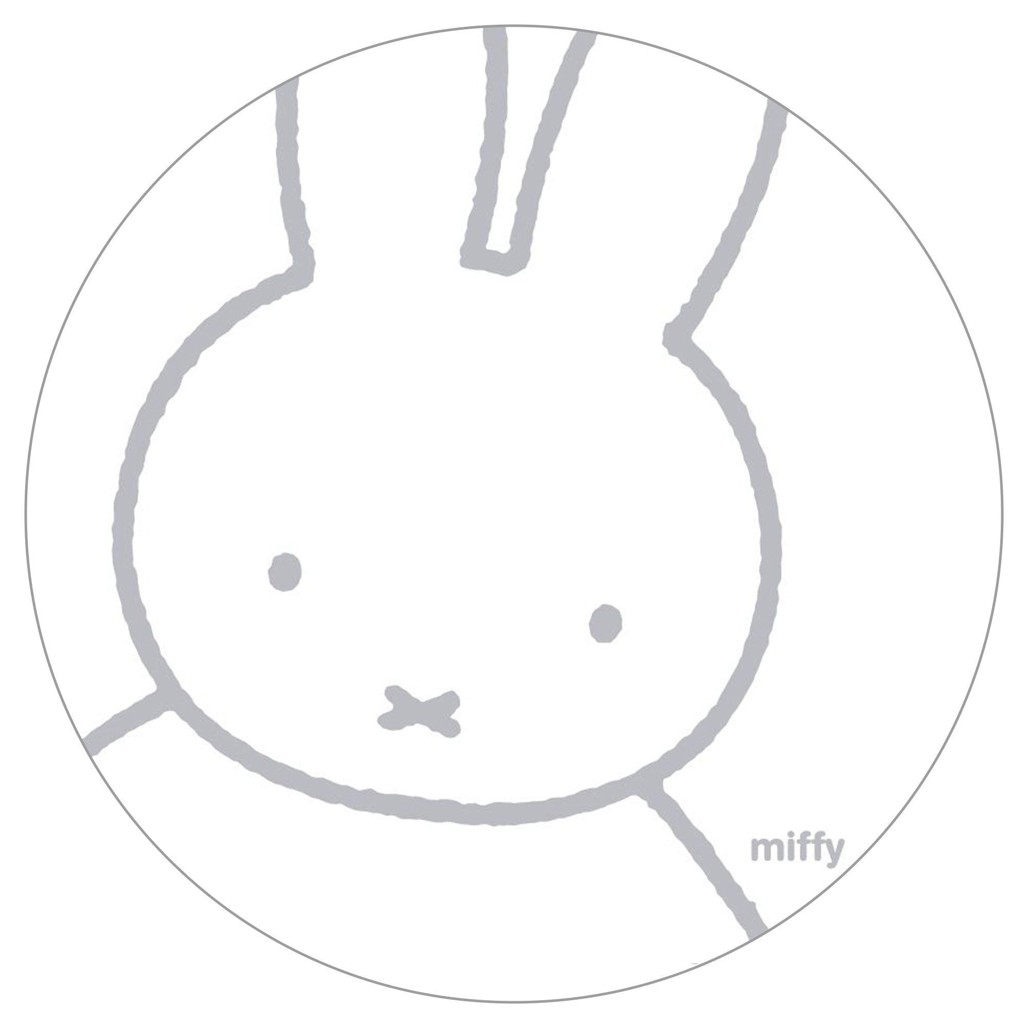 Runder Aufkleber mit Miffy-Zeichnung. Graue Konturen auf weißem Grund. Miffy-Logo unten rechts.