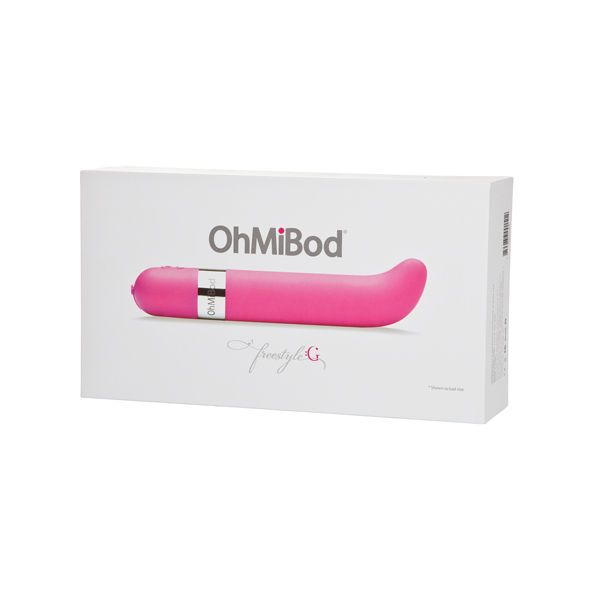 Produktverpackung mit pinkfarbenem Vibrator. Aufschrift: OhMiBod, Freestyle G. Weißer Hintergrund.