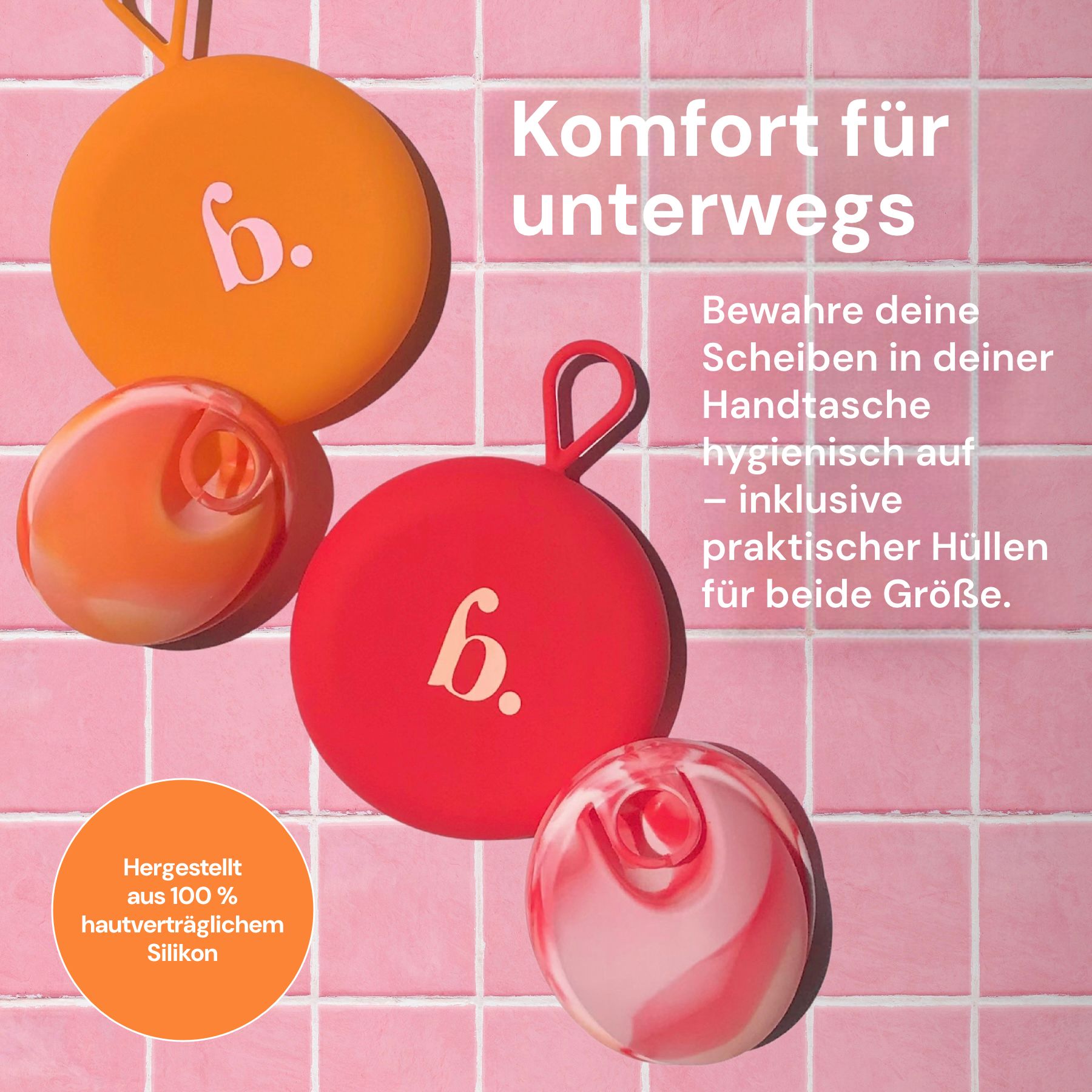 Zwei Bodyotics Menstruationsscheiben und ihre Aufbewahrungsbeutel in verschiedenen Farben.