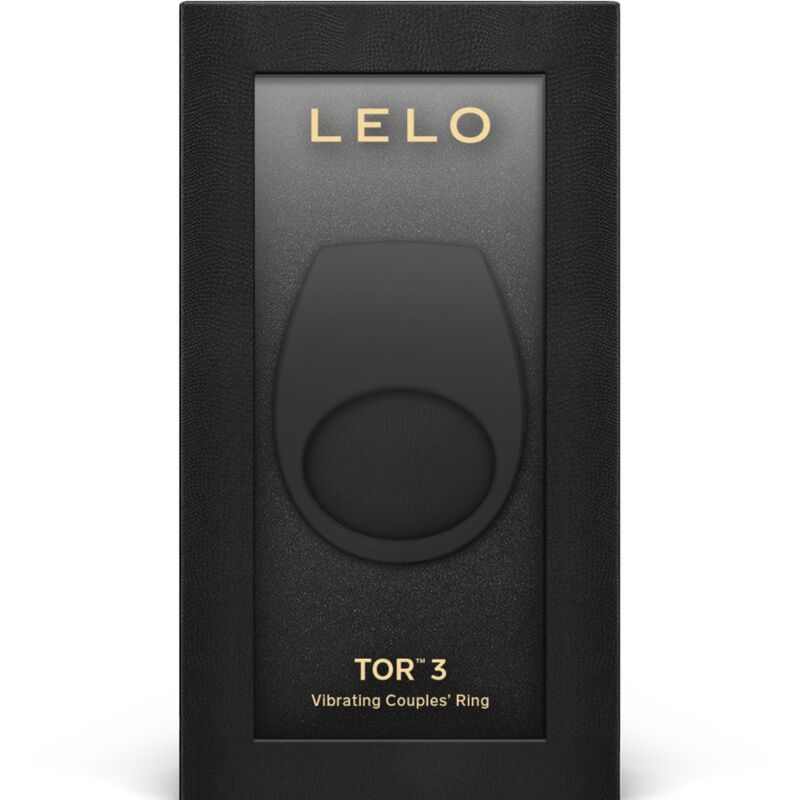 Schwarzer Lelo Tor 3 Ring neben seiner schwarzen Verpackung.