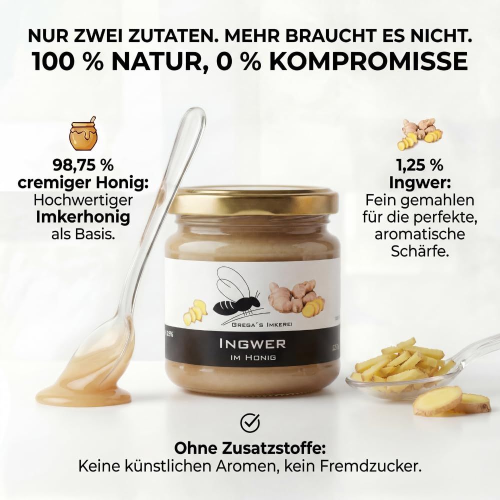 Glas Ingwer-Honig mit Etikett, das eine Biene und Ingwer zeigt. Daneben Löffel mit Honig und Ingwer.