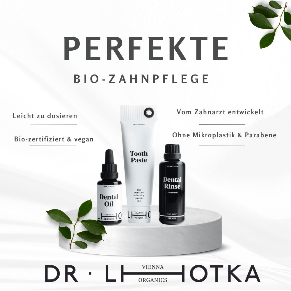 Drei Produkte: Dental Oil, Zahnpasta, Dental Rinse. Text: Bio-Zahnpflege, vom Zahnarzt entwickelt. Dr. Lhotka.
