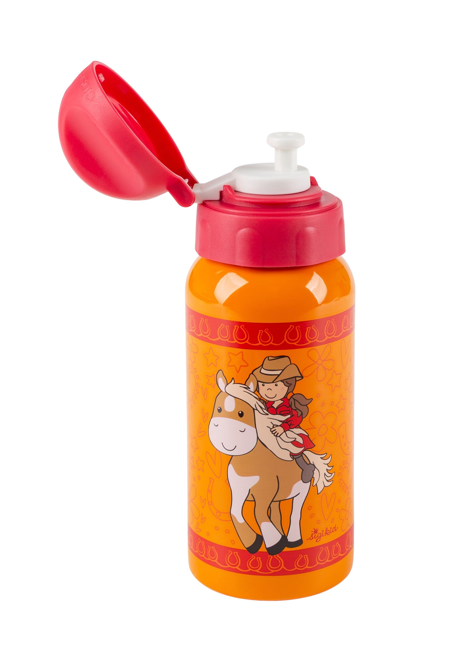 Trinkflasche mit Reiterin-Motiv. Orangefarbener Korpus, roter Deckel. Mädchen auf Pferd abgebildet. Deckel geöffnet. Marke: sigikid.