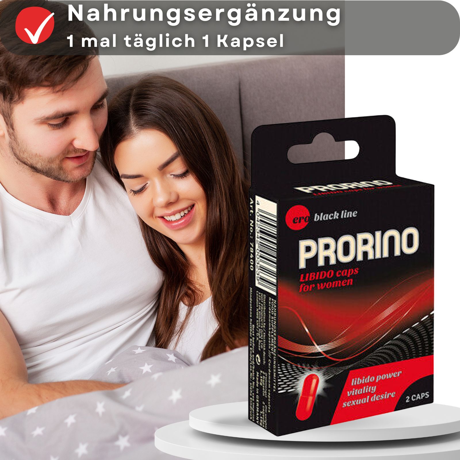 Paar im Bett. Verpackung "Prorino" mit roten Kapseln. Text: "Libido caps for women".