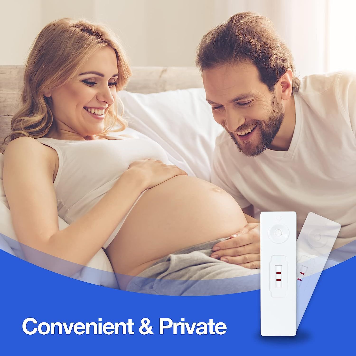 Ein Paar liegt im Bett. Ein Teststreifen mit zwei roten Linien. Text: "Convenient & Private".