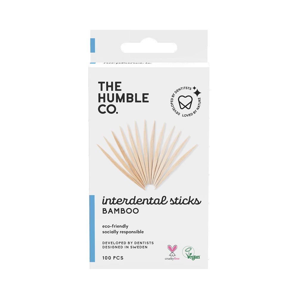 Verpackung mit Bambus-Interdentalsticks. Marke: The Humble Co. Text: Interdentalsticks Bambus, 100 Stück, vegan.