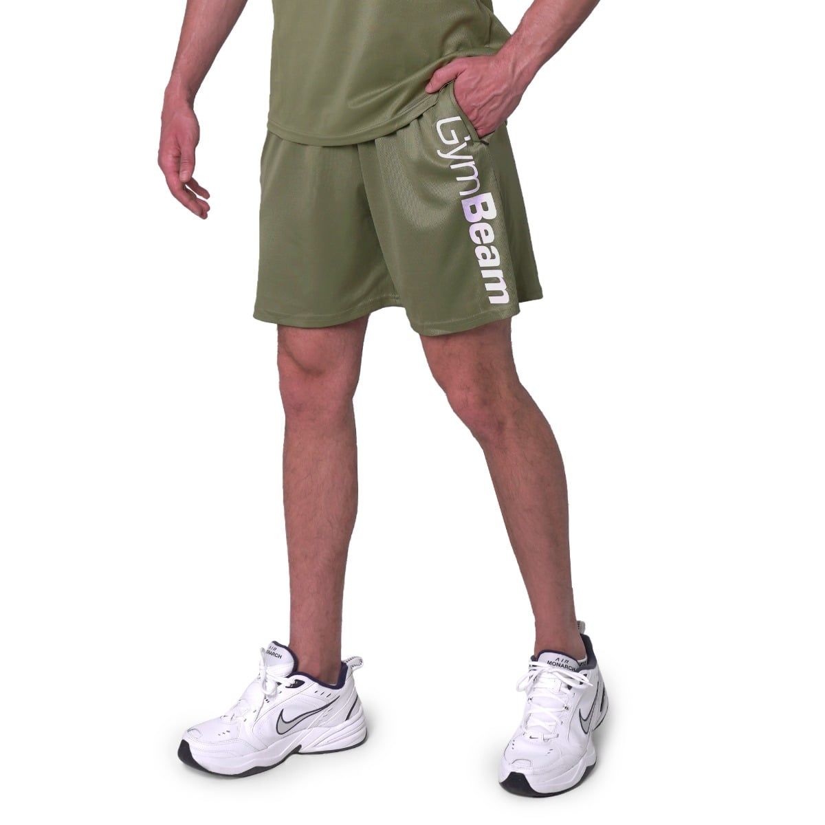 GymBeam Shorts Herren regular mit Gummizug und Reißverschlusstaschen in Grün 1 St