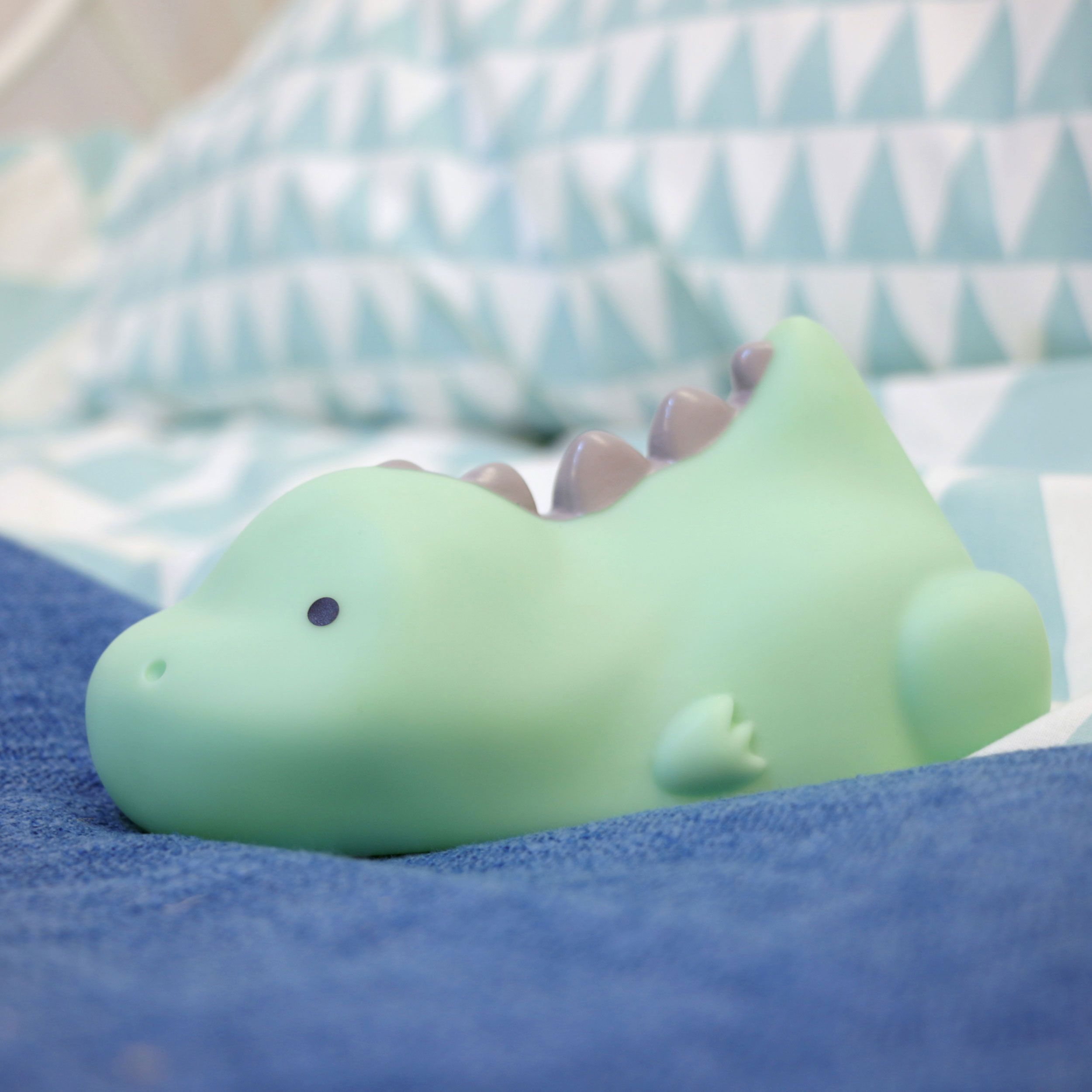 reer lumilu Lazy Friends Dino, Nachtlicht, LED, Timer