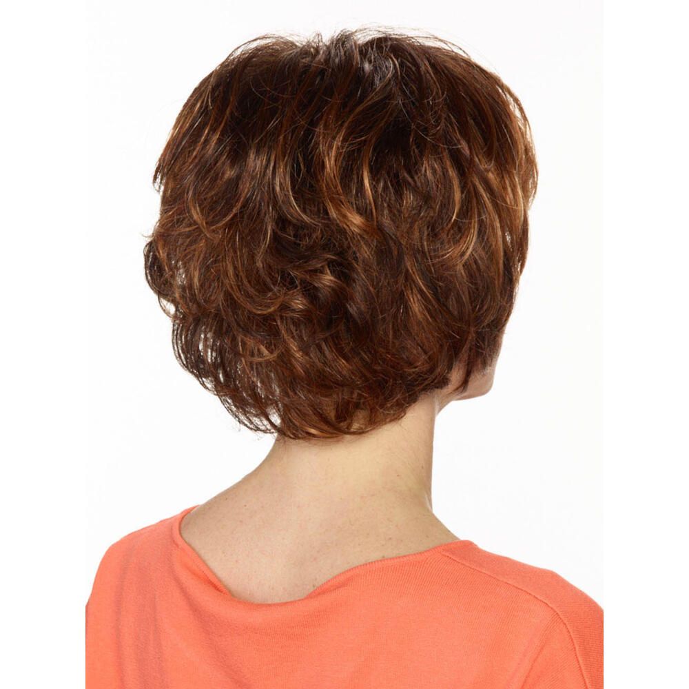 Perücke Michelle von Lofty. Kurze, braune Kunsthaarperücke mit gewellter Struktur. Rückansicht.