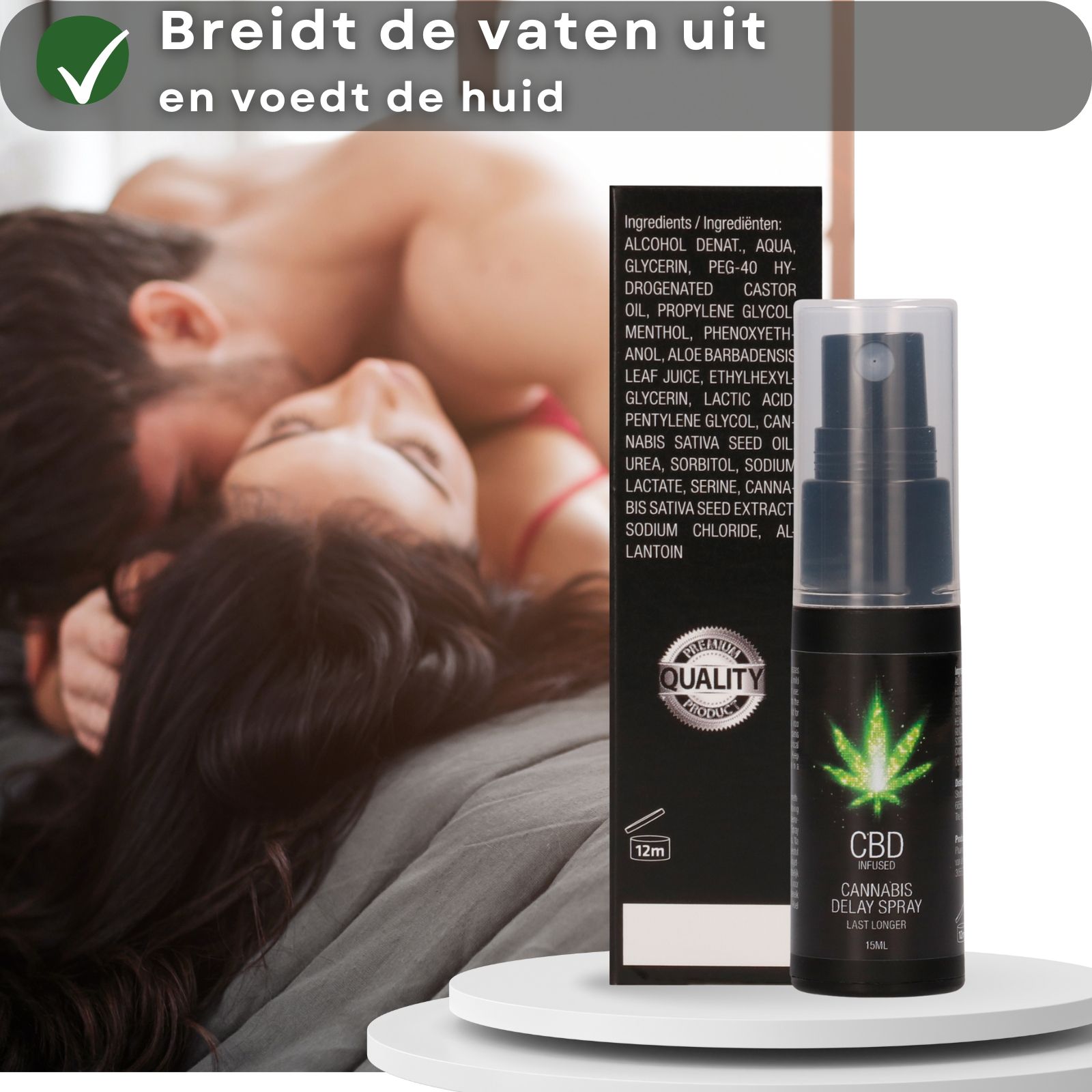 Sprayfles en doos. Opschrift: CBD Infused Cannabis Delay Spray. Bevat 15 ml. Paar in bed.