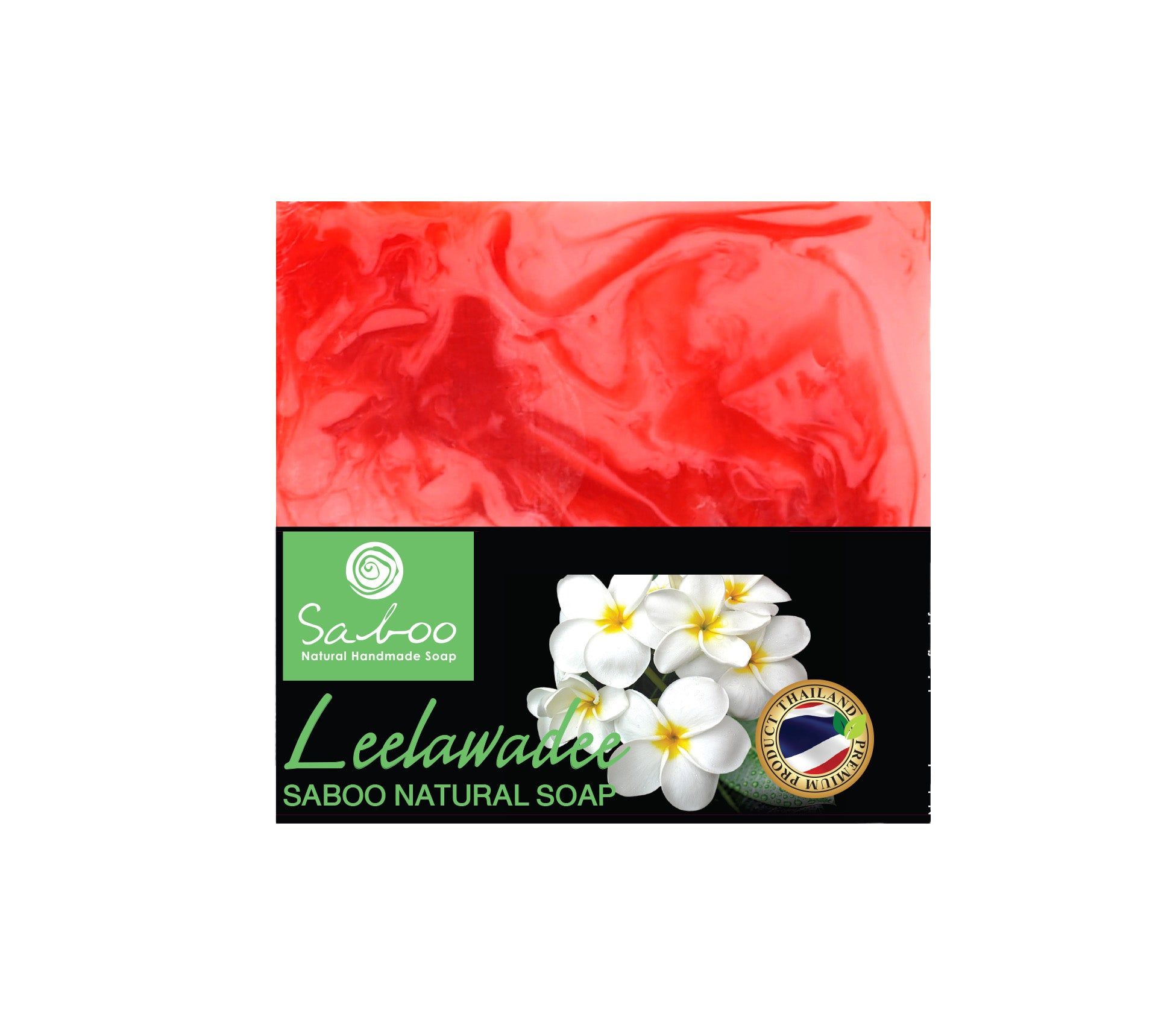 Rote Seife mit weißen Blüten und Logo. Aufschrift: Saboo Naturseife, Leelawadee, Saboo Natural Soap. Siegel.