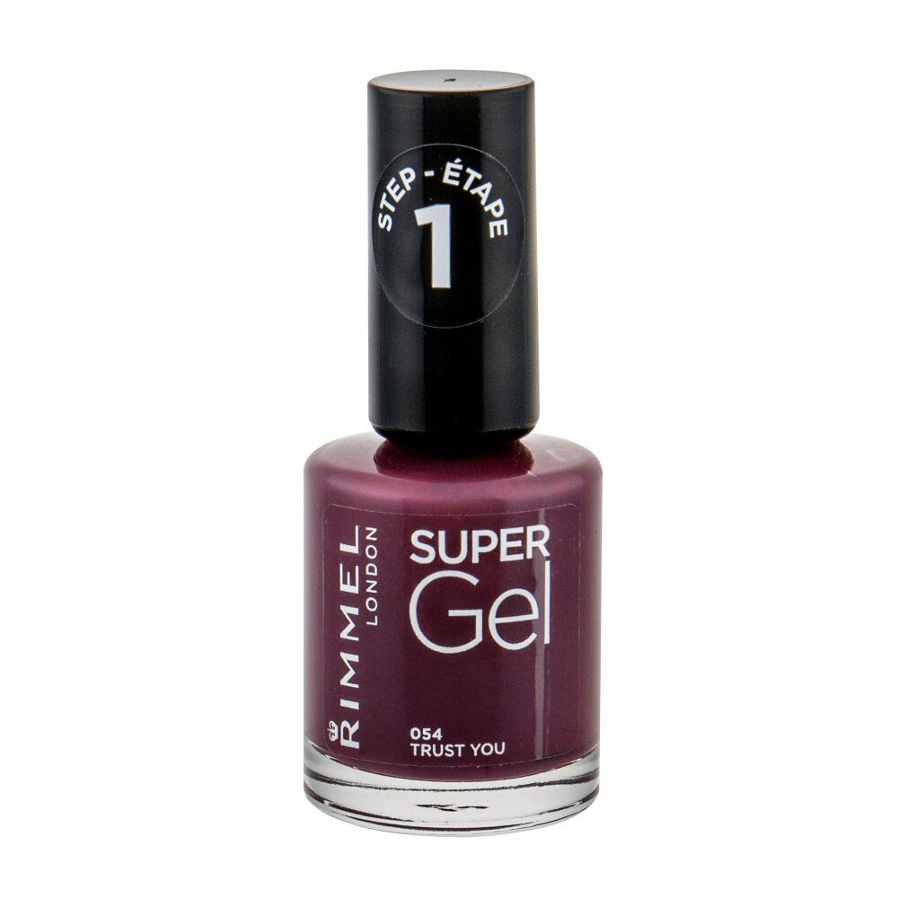 Rimmel Super Gel Nagellack. Flasche mit dunkelroter Farbe. Schwarzer Deckel mit weißer Aufschrift. Aufschrift: Step 1.