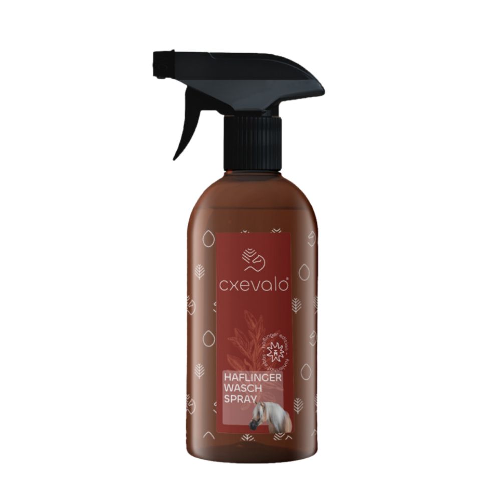 Braune Sprühflasche mit schwarzem Sprühkopf. Auf dem Etikett steht "cxevalo", "Haflinger Wasch Spray" und ein Pferd.