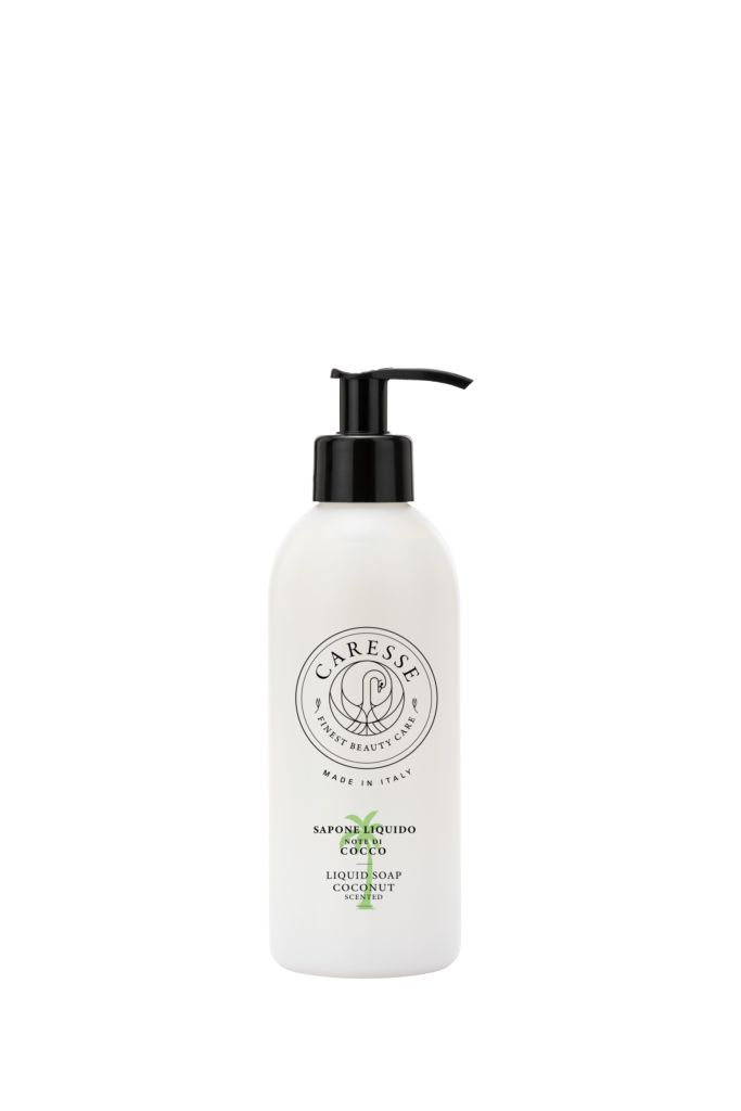 Weiße Flasche mit schwarzem Spender. Logo CARESSE. Text: SAPONE LIQUIDO COCCO, LIQUID SOAP COCONUT.