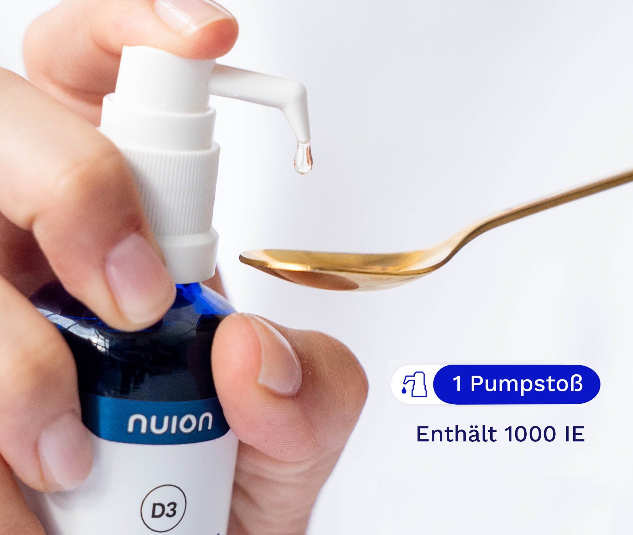 Nuion Vitamin D3+K2 MK7 Tropfen, 4000 IE, 100 Portionen, in blauer Glasflasche mit Pumpspender.