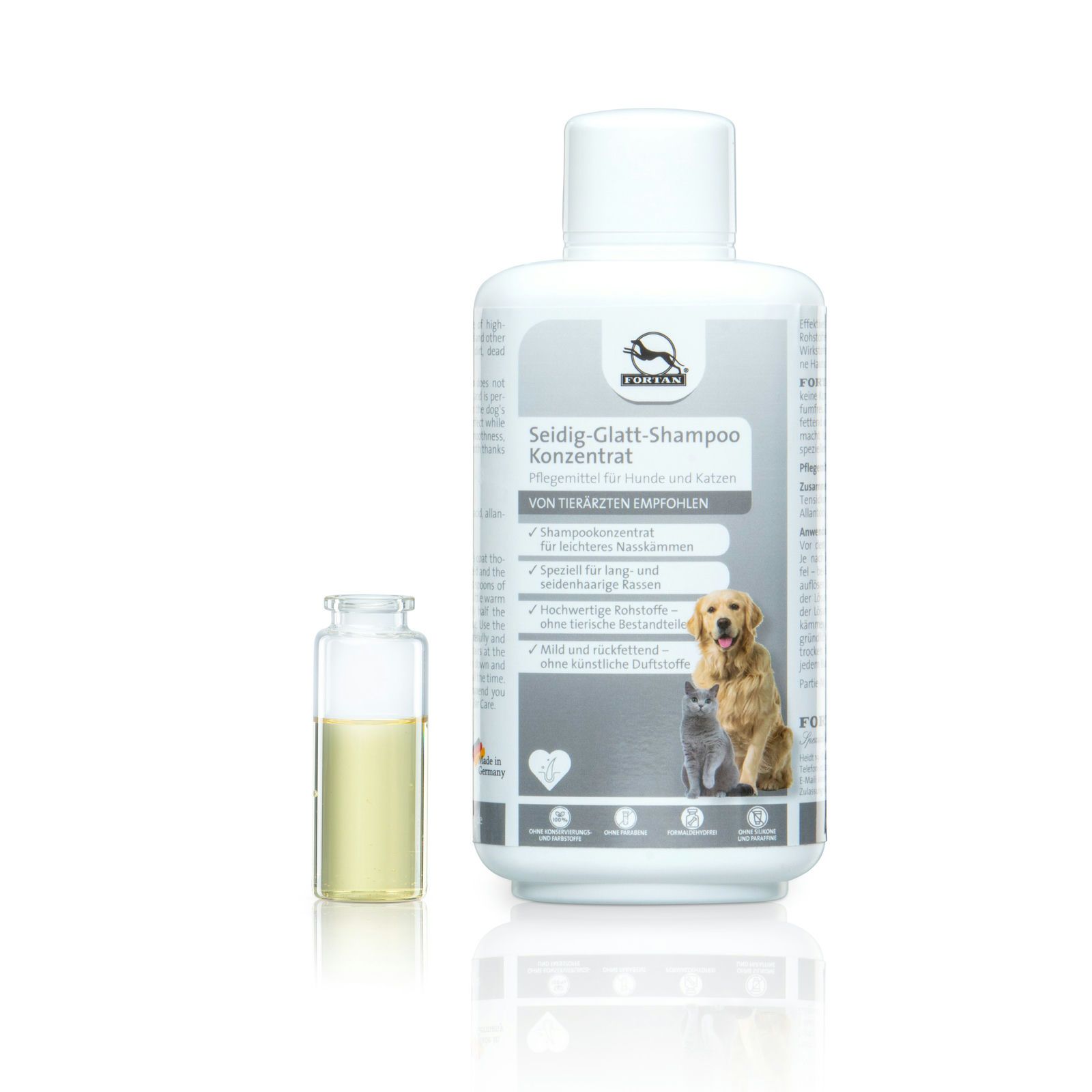 FORTAN Seidig-Glatt-Shampoo-Flasche mit kleiner Glasflasche daneben. Etikett mit Logo, Text und Abbildungen von Hund und Katze.