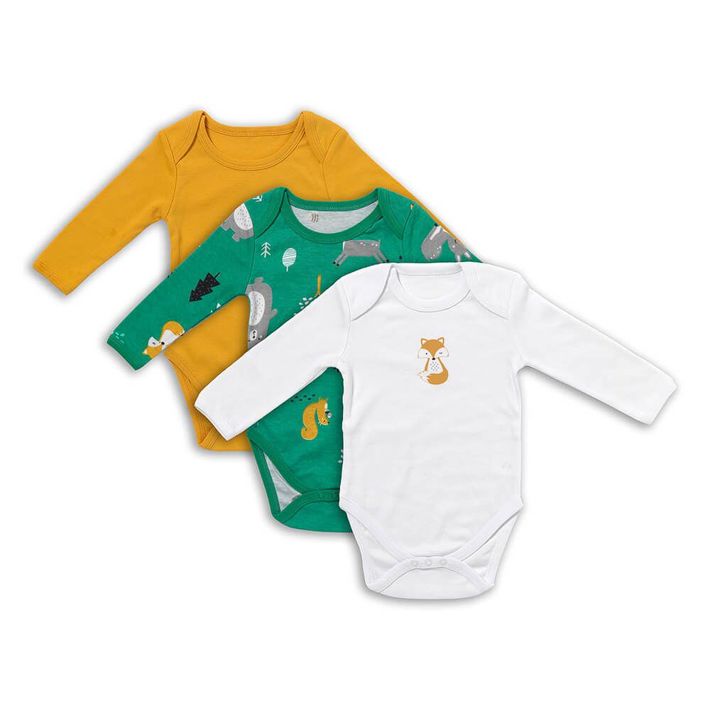 Baby-Body mit Waldtier-Muster. Grün, gelb und weiß. Langarm. Verschiedene Designs mit Fuchs, Eichhörnchen und anderen Tieren.