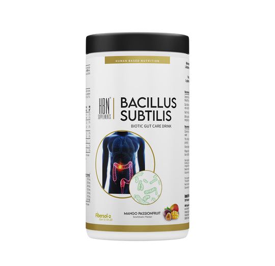 Weißer Behälter mit schwarzem Deckel. Aufschrift: HBN Supplements, Bacillus Subtilis Biotic Gut Care Drink. Abbildung des Verdauungstrakts.
