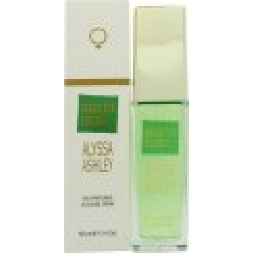 Parfümflakon und Verpackung. Flakon grün, Verpackung weiß. Aufschrift: Green Tea Essence, Alyssa Ashley, Eau Parfumée Cologne Spray.