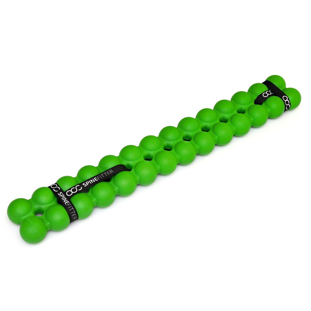 Grüner Spinefitter-Rückentrainer mit schwarzen Bändern. Das Produkt hat eine längliche Form mit runden Elementen.