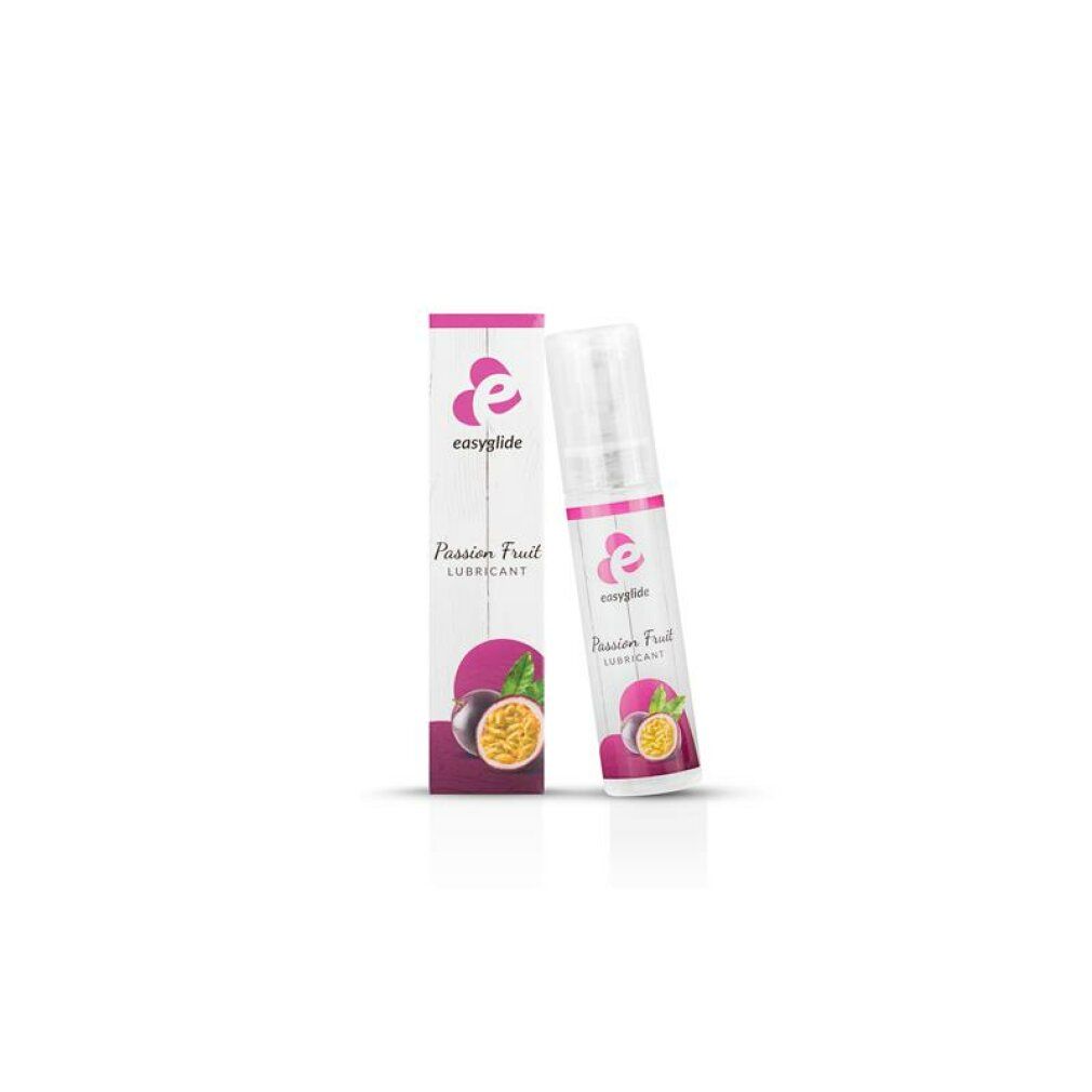 Produktflasche und Verpackung. Flasche mit Pumpkopf, Verpackung mit Logo, Produktname und Passionsfrucht-Illustration.